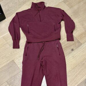 OLD NAVY ACTIVE DYNAMIC FLEECE JOGGING SUIT, SIZE MEDIUM